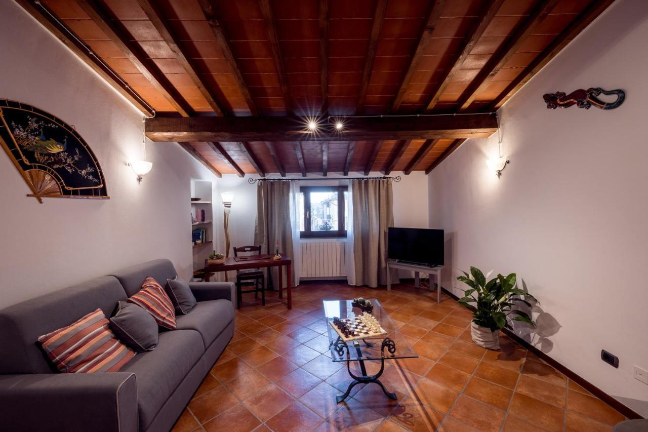 Tognazzi Casa Vacanze - Casa Vico Zambra Exterior photo